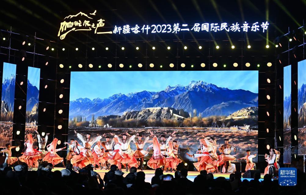 龙卷本子ag